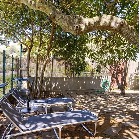 Charming House Tatil Evi *