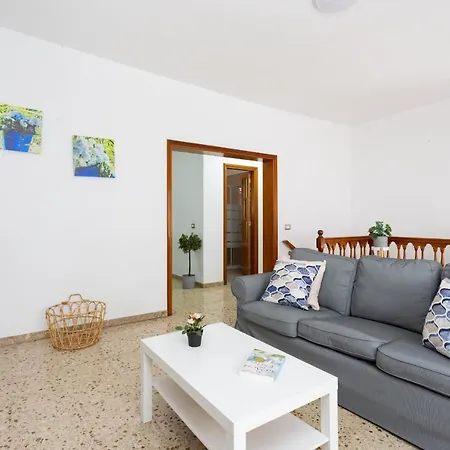 Tatil Evi Charming House