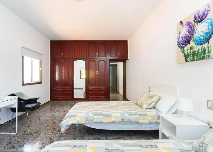 Сasa de vacaciones Charming House